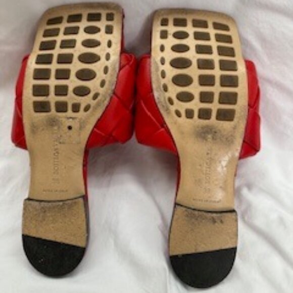 Bottega Veneta Leather Size 38 Red Leather Slides. - Picture 5 of 5